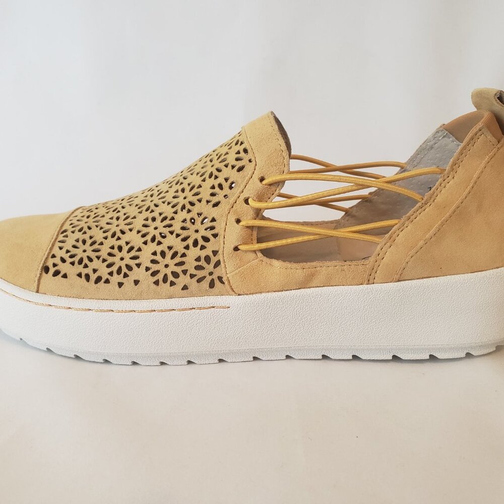 JBU by Jambu Erin Women's Slip-On Suede Sneakers Shoes Various Sizes - Picture 6 of 7